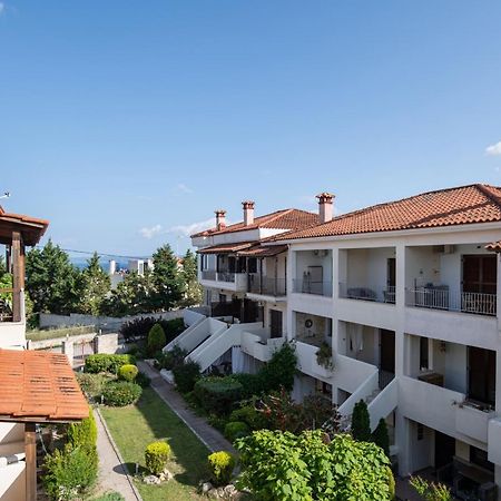 Antique Apartment Afytos Bagian luar foto