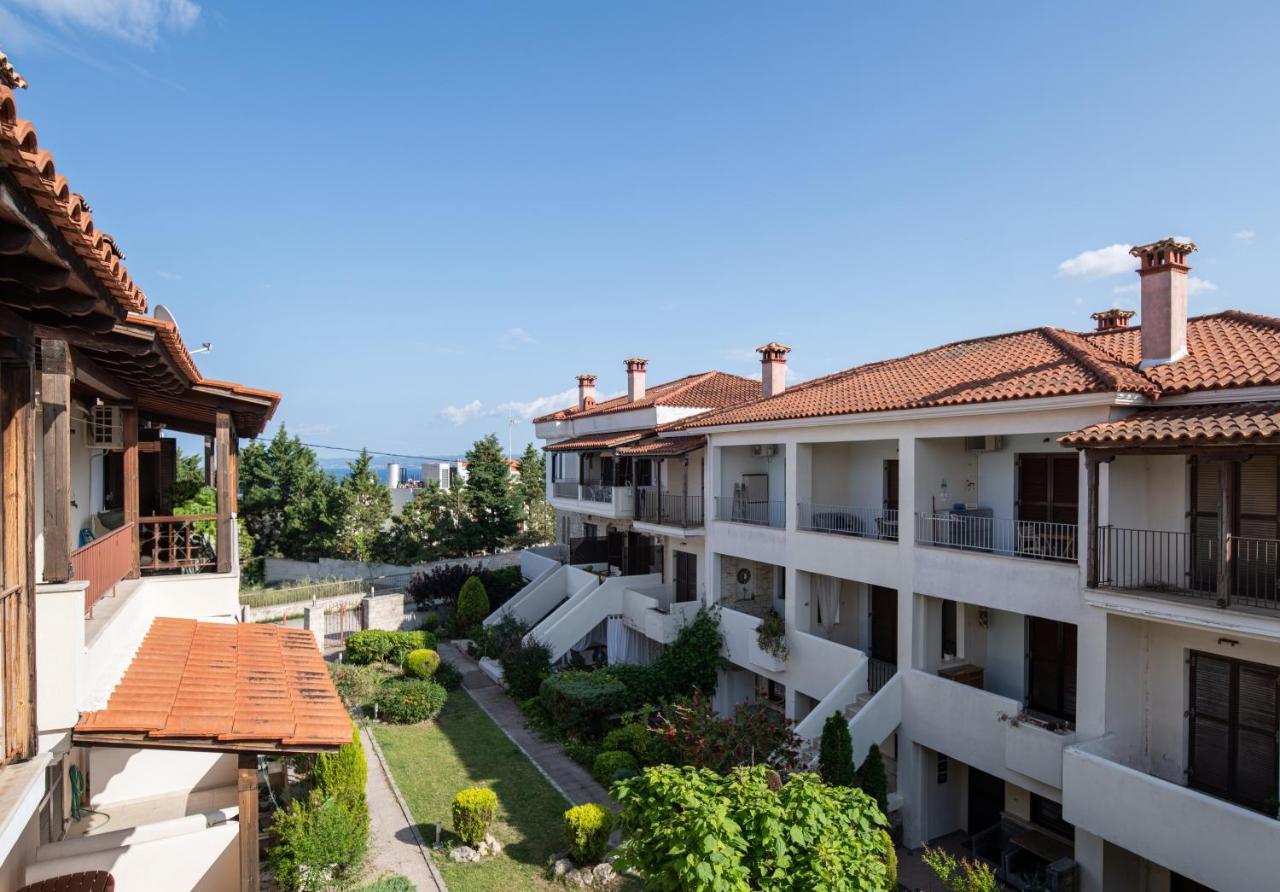 Antique Apartment Afytos Bagian luar foto