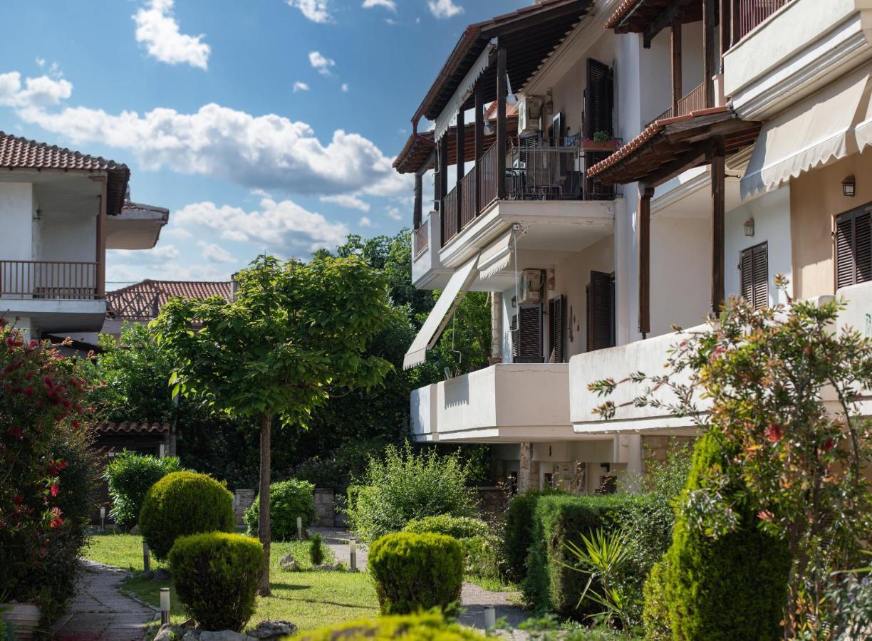 Antique Apartment Afytos Bagian luar foto