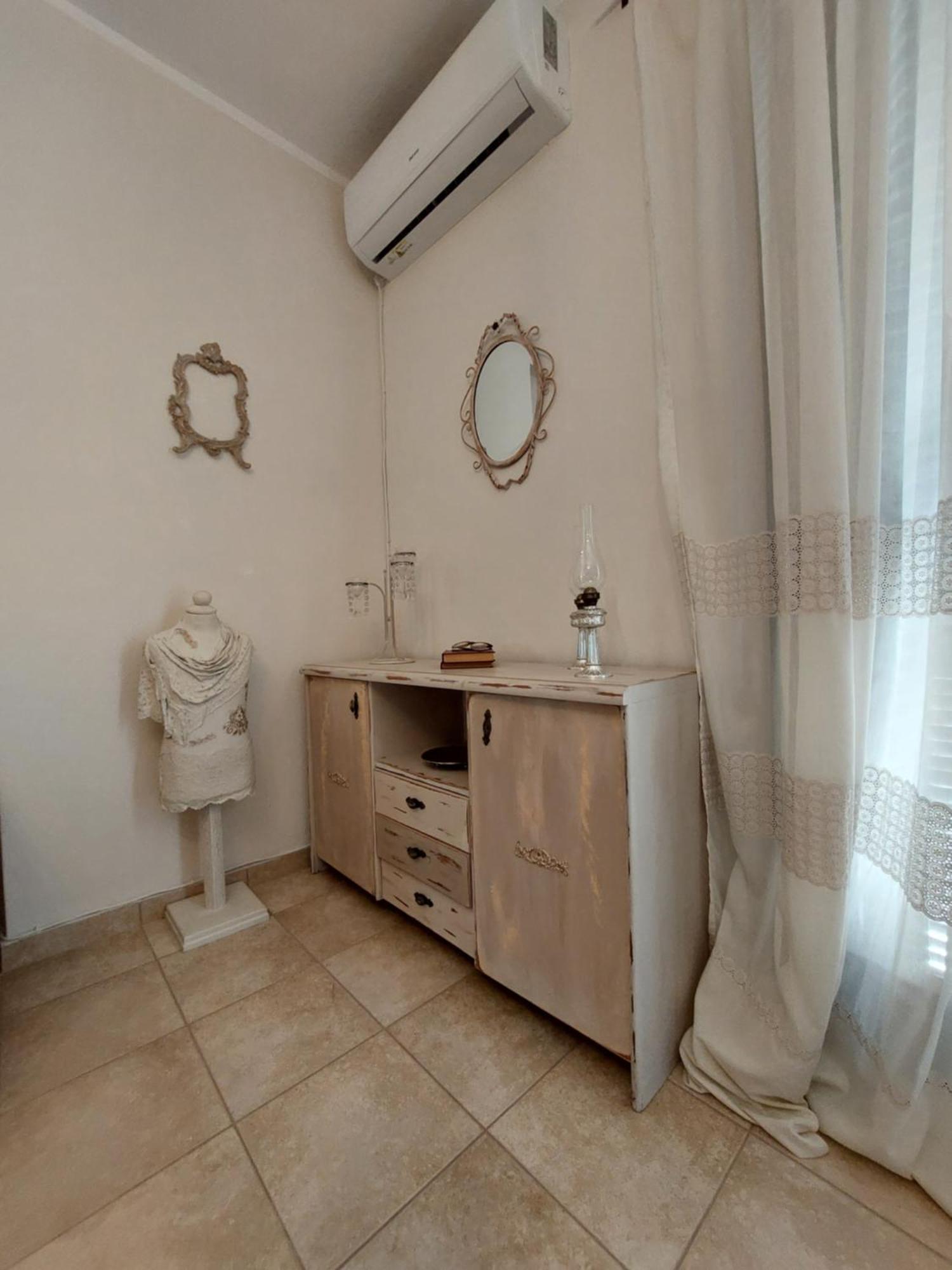Antique Apartment Afytos Bagian luar foto